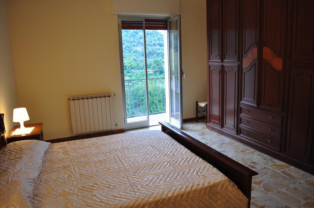 Casa Catena Francavilla di Sicilia Phòng bức ảnh