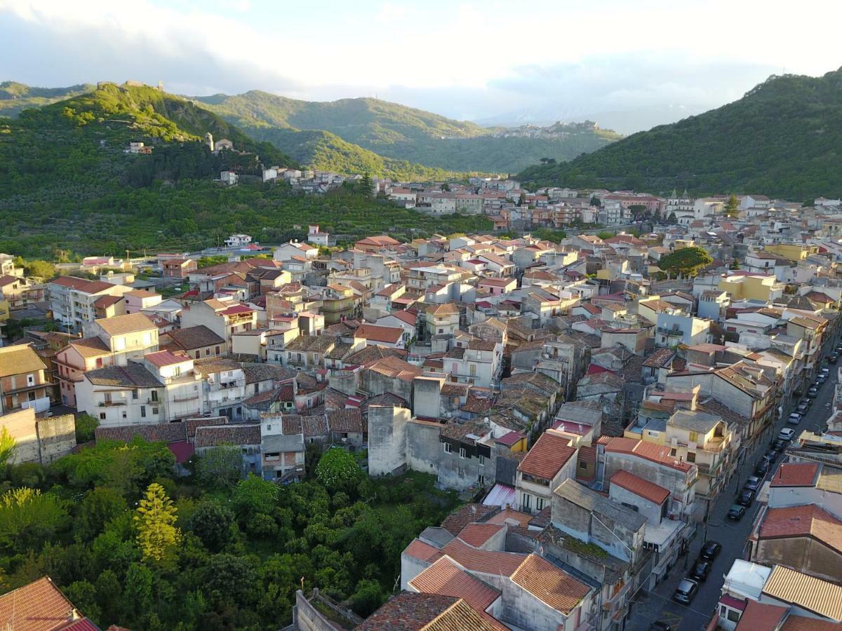 Casa Catena Francavilla di Sicilia Ngoại thất bức ảnh
